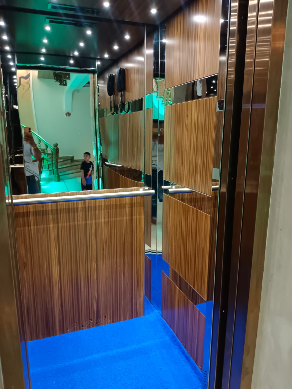 Comprehensive Lift and Escalator Maintenance Solutions